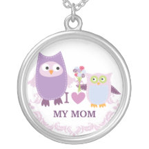 collar lindo de la mamá de los búhos
