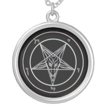 Collar satánico de Baphomet