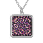 Collar tribal artístico