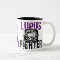 Combatiente del lupus con el cráneo tazas