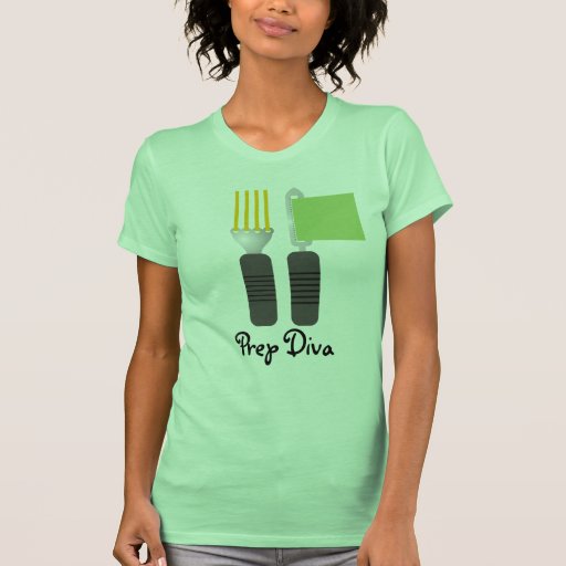comida vegetal del policía que cocina la ropa de l camisetas