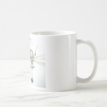 con casco tazas de café