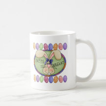 Conejito con las camisetas y los regalos de los hu taza de café