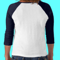 Conejito de la nieve del invierno de las curiosida camisetas