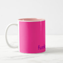 conejito enrrollado taza de café