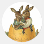 Conejitos de pascua del Victorian del vintage, hue Pegatinas Redondas