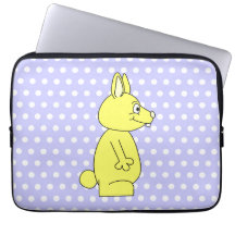 Conejo amarillo en modelo de punto púrpura funda computadora