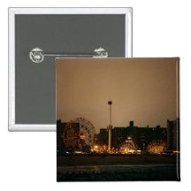 Coney Island en la noche Pins