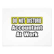 Contable en el trabajo anuncio