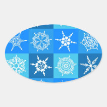 Copos de nieve blancos en cajas azules calcomanía óval personalizadas