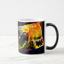 Coraciiformes y búho del pájaro taza