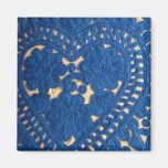 Corazón azul con las flores iman