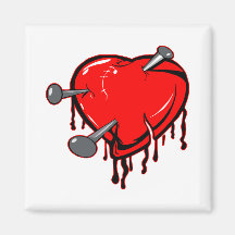 Corazón con los clavos iman de nevera