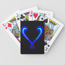 Corazón curvado barajas de cartas