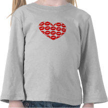 Corazón de besos camisetas