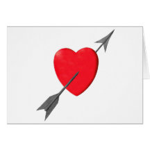 corazón del amor del vintage con la flecha tarjeta