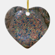 Corazón del arco iris y del naranja del mosaico de ornamento para arbol de navidad