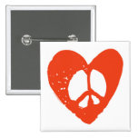 Corazón rojo del Grunge con el signo de la paz Pin