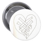 Corazón vendado pin