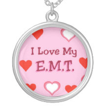 Corazones: Ame mi collar de EMT