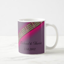 Corazones lavanda y rosa del diamante taza