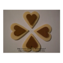 Corazones marrones y poner crema del amor postal