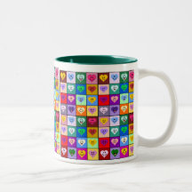 Corazones sonrientes multicolores taza