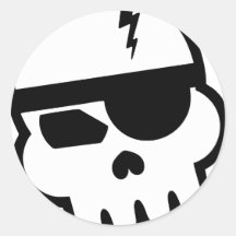 Cráneo del pirata informático del pirata etiqueta redonda