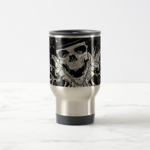 Cráneo espeluznante con el sombrero de copa taza de café