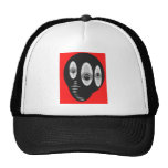 cráneo observado árbol gorras