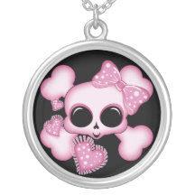 Cráneo rosado lindo collares