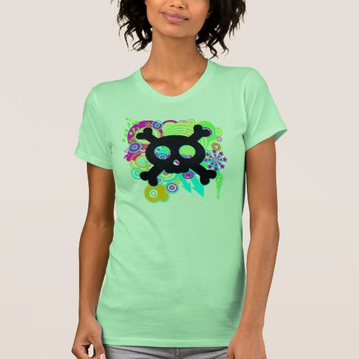 Cráneo y bandera pirata de Halloween Camisetas