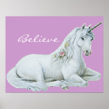 Crea el poster del unicornio