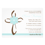 Cruz contemporánea simple con la flor azul invitacion personal 