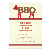 Cuarto de la invitación moderna del Bbq de julio