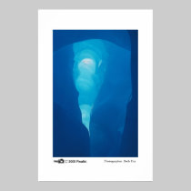 Cueva helada - foto del finalista del año posters