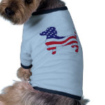 Dachshund en la bandera americana ropa de perros