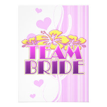 Damas de honor florales de la novia del equipo que comunicados