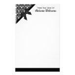 Damasco blanco y negro del arco de la cinta papelería personalizada