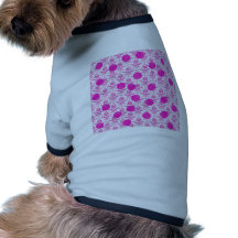 Damasco de las rosas fuertes con los lunares rosad camisa de perro