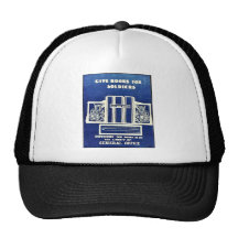 Dé los libros para los soldados gorros  