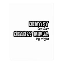 Dentista por el día… muerto Ninja por noche Tarjetas Postales