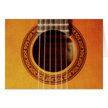 Detalle de la guitarra acústica tarjeta