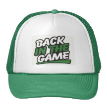 Detrás en el juego gorras
