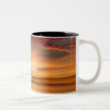 Día hermoso de la salida del sol tazas de café