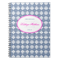 Diario afiligranado del óvalo de las rosas fuertes cuadernos