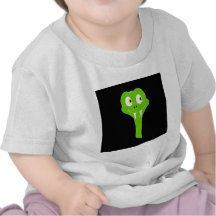 Dibujo animado fresco de la serpiente verde en neg camisetas