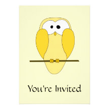 Dibujo animado lindo del búho. Amarillo Invitación