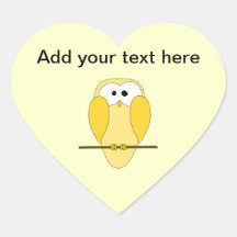 Dibujo animado lindo del búho. Amarillo Colcomanias Corazon Personalizadas