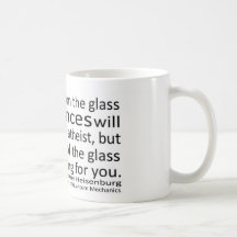 Dios y ciencia con la taza del cubilete